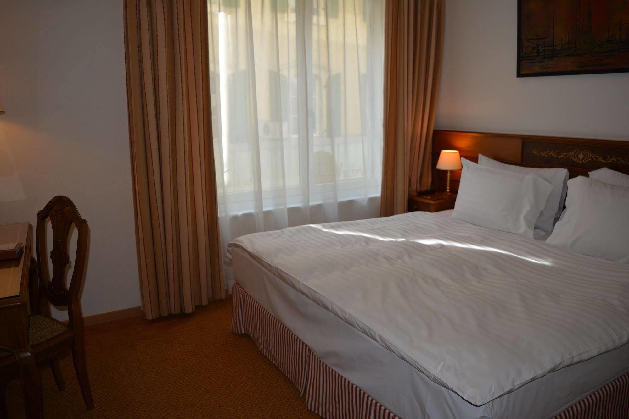 Hotel De La Couronne Morges Eksteriør billede
